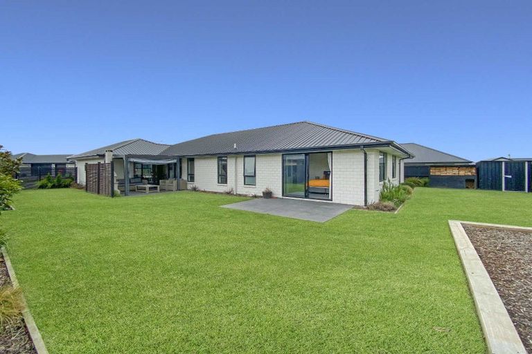 Photo of property in 7 Banded Place, Rolleston, 7615
