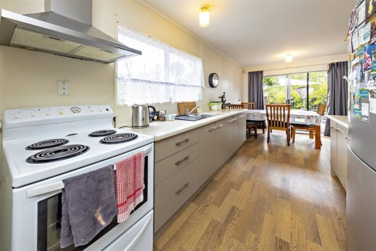 Photo of property in 13 Tilbrook Place, Papakura, 2110