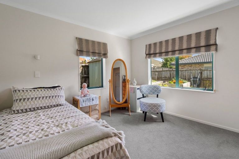 Photo of property in 5 Mahonia Place, Pyes Pa, Tauranga, 3112