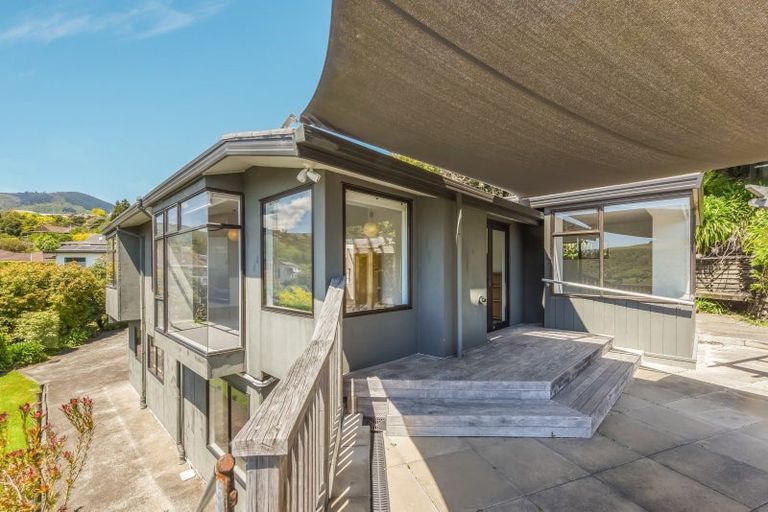 Photo of property in 11 Coster Street, Enner Glynn, Nelson, 7011