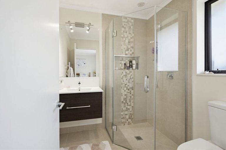 Photo of property in 10 Carmello Grove, Richmond, 7020