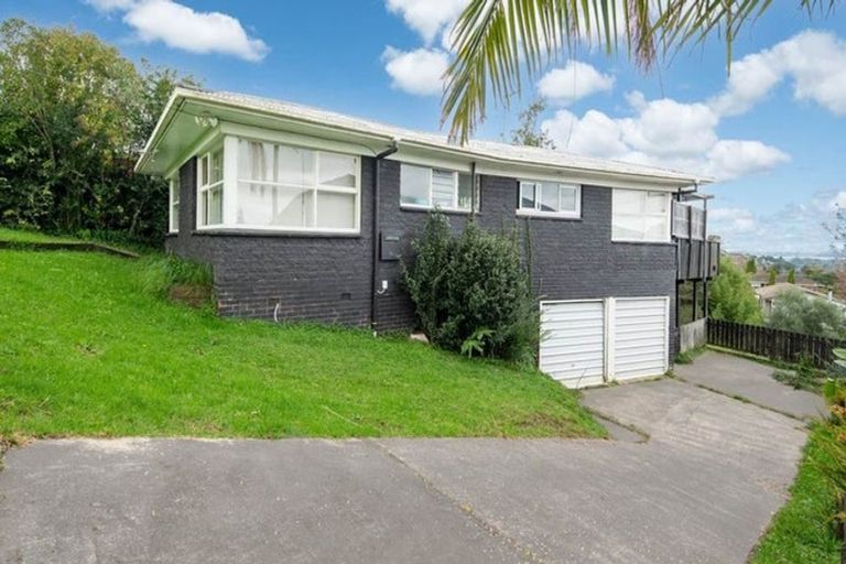 Photo of property in 443 Don Buck Road, Massey, Auckland, 0614