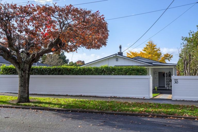 Photo of property in 30 Jordan Terrace, Lansdowne, Masterton, 5810