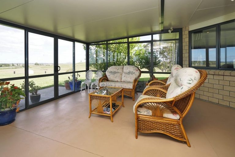 Photo of property in 127 Wallace Road, Temple View, Hamilton, 3289