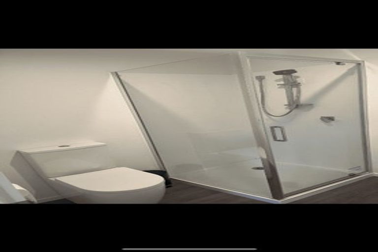 Photo of property in 8 Effingham Street, North New Brighton, Christchurch, 8083