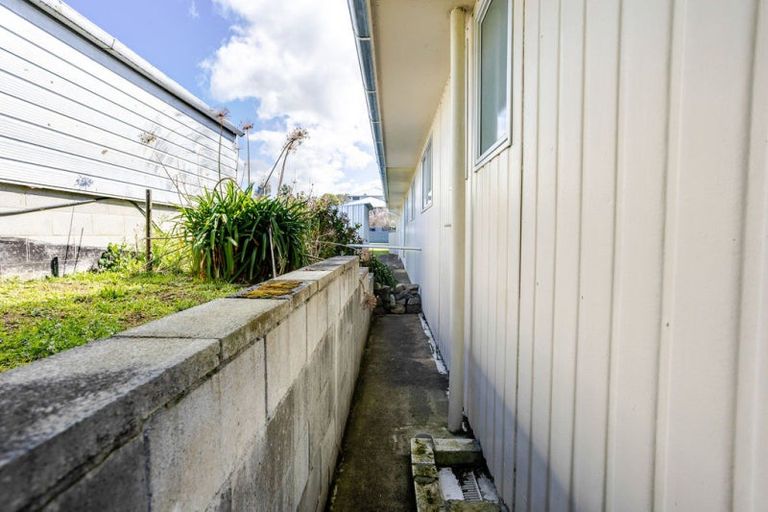 Photo of property in 3/3 Beedie Street, Dannevirke, 4930
