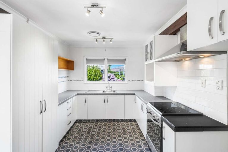 Photo of property in 17 Cavan Place, Mairehau, Christchurch, 8052