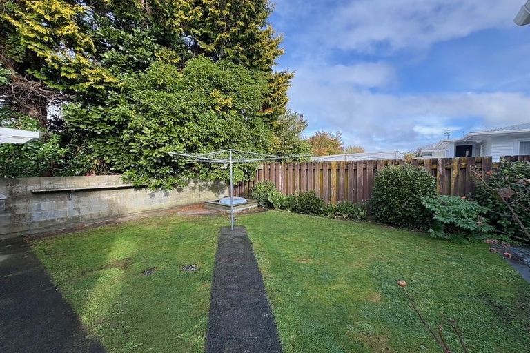 Photo of property in 120 Weraroa Road, Levin, 5510