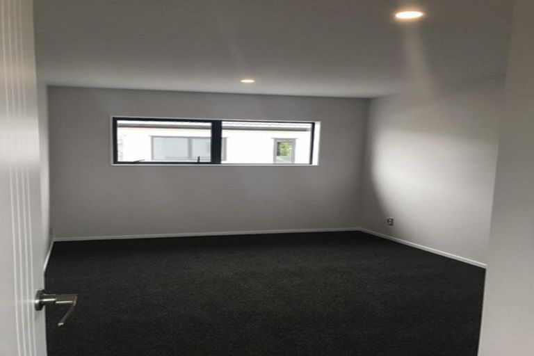 Photo of property in 35a James Walter Place, Mount Wellington, Auckland, 1060