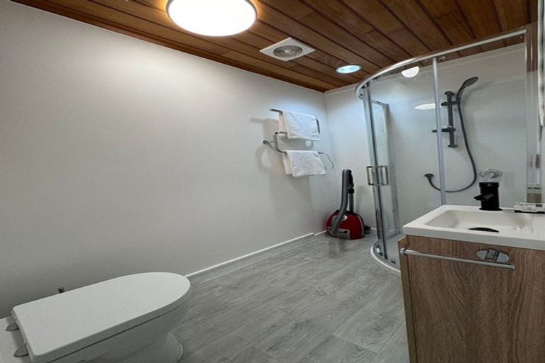 Photo of property in 24 Tawa Road, Onehunga, Auckland, 1061