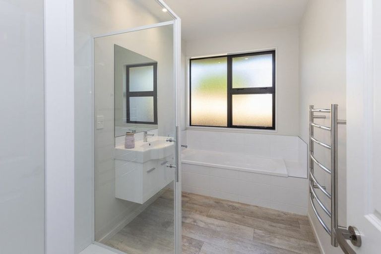 Photo of property in 10 Whitney Court, Rolleston, 7615