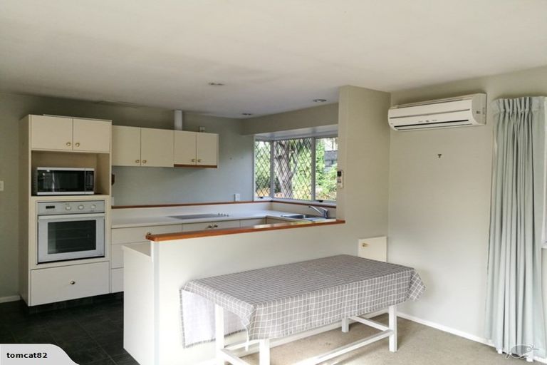 Photo of property in 70a Straven Road, Fendalton, Christchurch, 8014