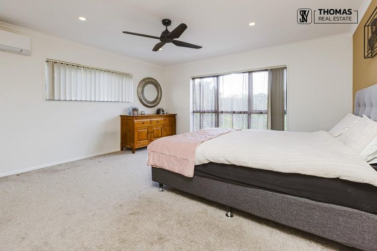 Photo of property in 38a Vireya Court, Goodwood Heights, Auckland, 2105