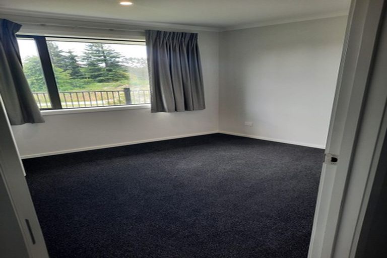 Photo of property in 284 Dixon Road, Fitzroy, Hamilton, 3206