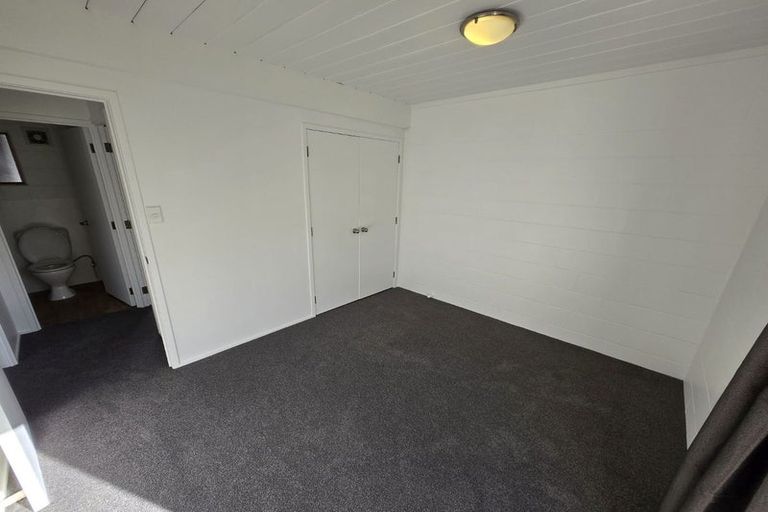Photo of property in 1/74 La Trobe Street, Pakuranga Heights, Auckland, 2010