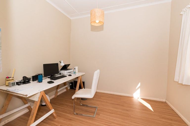 Photo of property in 32 Pitt Street, Raetihi, 4632