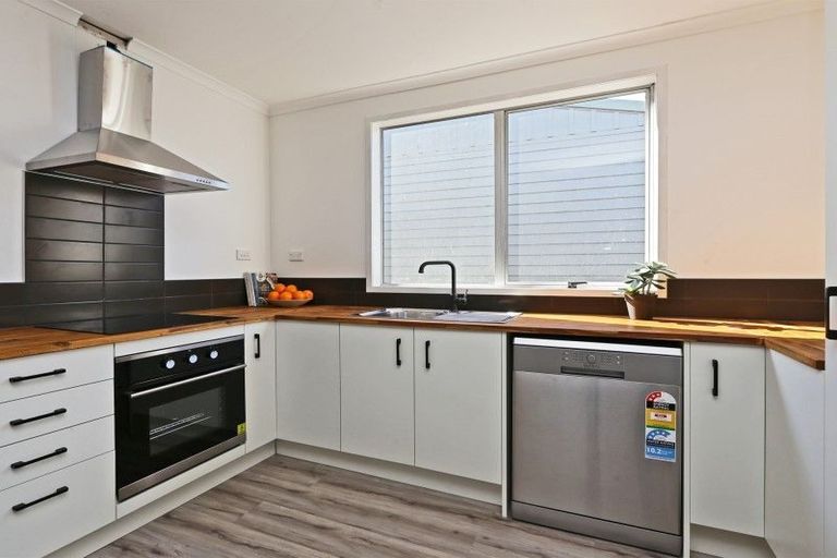 Photo of property in 210a Pattison Road, Akina, Hastings, 4122