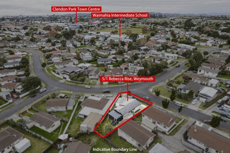 Photo of property in 5/1 Rebecca Rise, Weymouth, Auckland, 2103