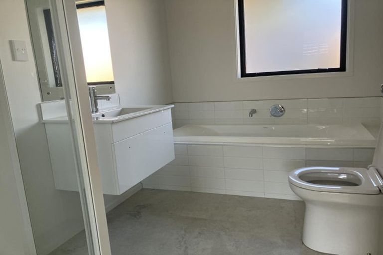 Photo of property in 18 Westbrook Avenue, Rolleston, 7615