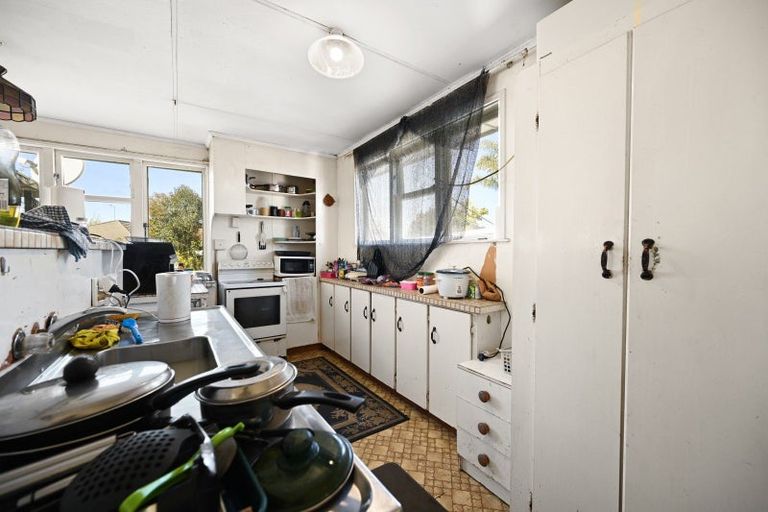 Photo of property in 10 Holland Road, Fairfield, Hamilton, 3214