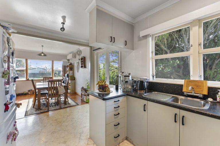 Photo of property in 1a Kawatiri Avenue, Gonville, Whanganui, 4501