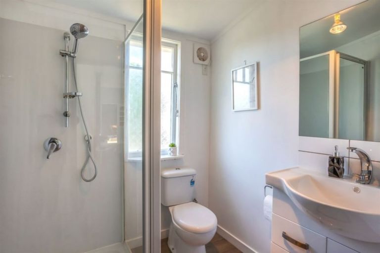 Photo of property in 102 Rangituhi Crescent, Takapuwahia, Porirua, 5022