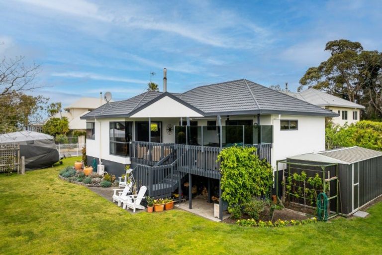 Photo of property in 85 Le Quesne Road, Bay View, Napier, 4104