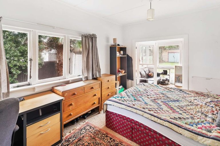 Photo of property in 40 Hood Street, Castlecliff, Whanganui, 4501