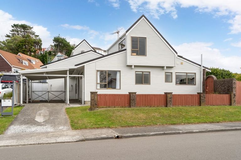 Photo of property in 1/24 Cambrian Street, Churton Park, Wellington, 6037