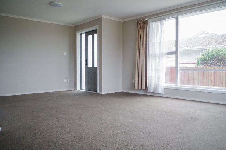 Photo of property in 515a Pages Road, Bexley, Christchurch, 8061