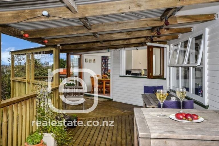 Photo of property in 194 Nile Road, Forrest Hill, Auckland, 0620