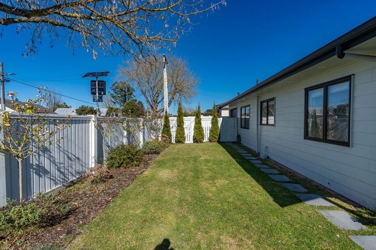 Photo of property in 212a Maeroa Road, Maeroa, Hamilton, 3200