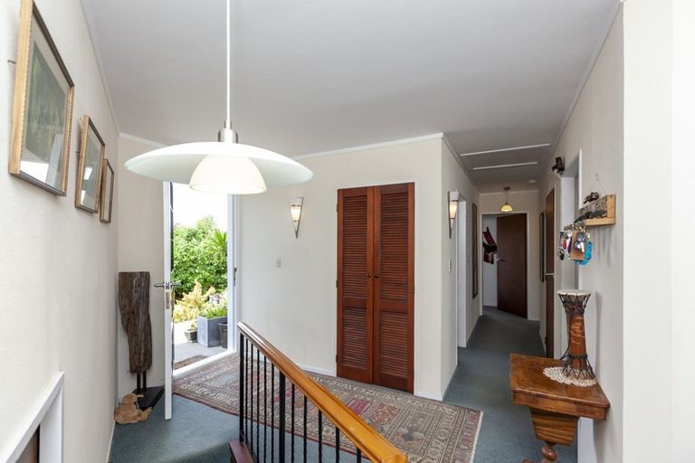 Photo of property in 12a Kohutuhutu Road, Raumati Beach, Paraparaumu, 5032