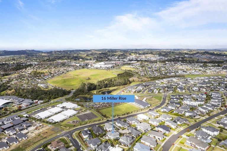 Photo of property in 16 Miller Rise, Silverdale, 0932