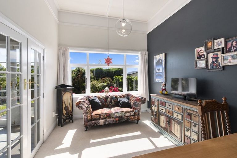 Photo of property in 129 Rangiuru Road, Otaki Beach, Otaki, 5512