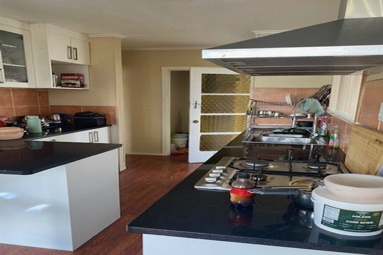 Photo of property in 9 Mahia Road, Manurewa, Auckland, 2102