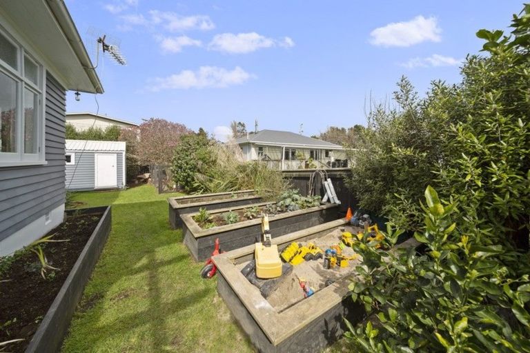 Photo of property in 388a Saint Aubyn Street, Moturoa, New Plymouth, 4310