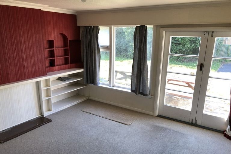 Photo of property in 310 Riccarton Road, Upper Riccarton, Christchurch, 8041