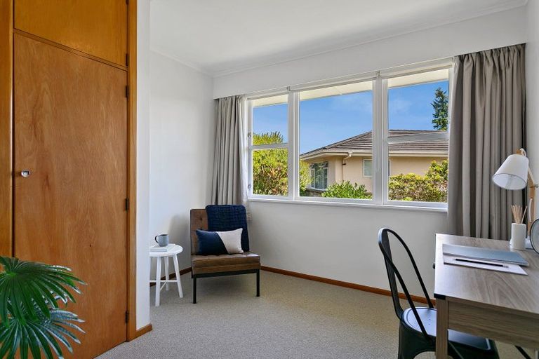 Photo of property in 9 Hilden Place, Hilltop, Taupo, 3330