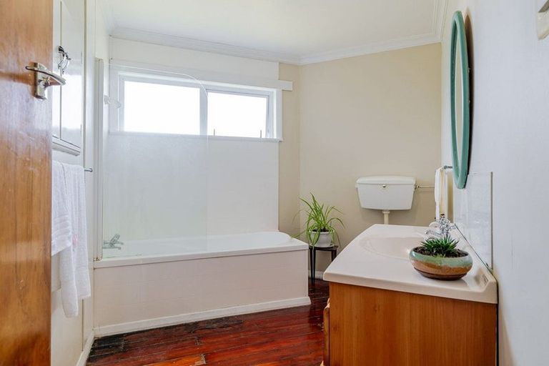 Photo of property in 181 College Street, Awapuni, Palmerston North, 4412