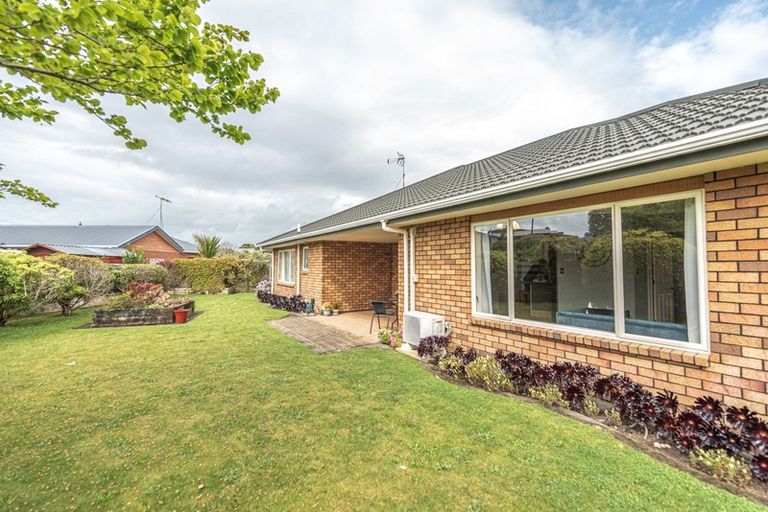 Photo of property in 15 Perrett Drive, Otamatea, Whanganui, 4500