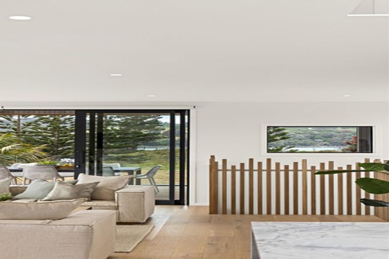 Photo of property in 14 Ida Way, Omaha, 0986