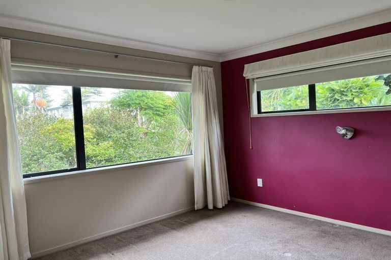 Photo of property in 5c Montrose Terrace, Mairangi Bay, Auckland, 0630
