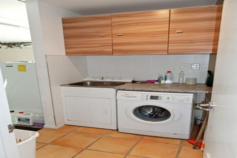 Photo of property in 9/45 Beach Road, Waikawa, Picton, 7220