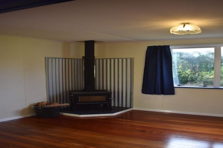 Photo of property in 933 Makomako Road, Pahiatua, 4983