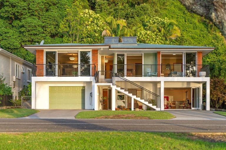 Photo of property in 13 Muriwai Drive, Whakatane, 3120
