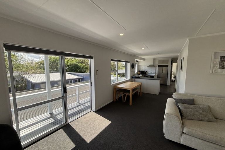 Photo of property in 16 Camellia Avenue, Bell Block, New Plymouth, 4312