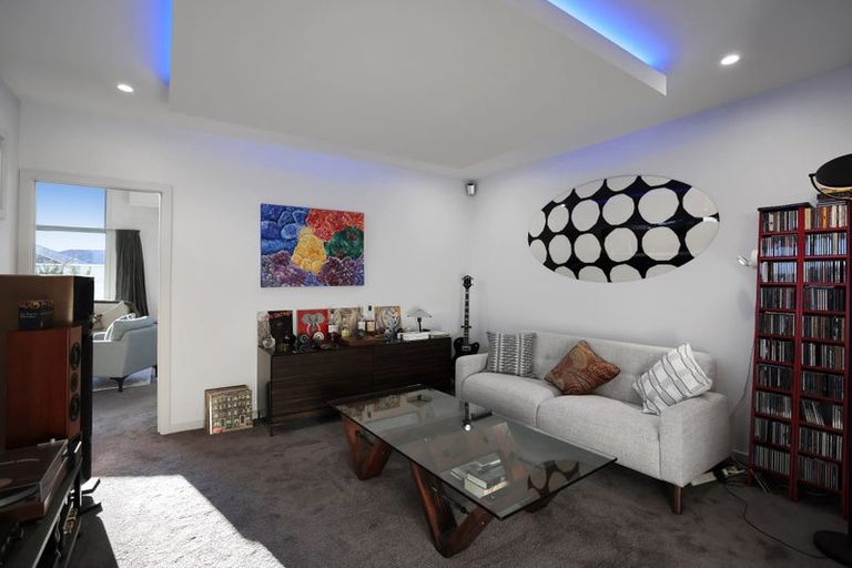 Photo of property in 12 Kelburn Place, Tinwald, Ashburton, 7700