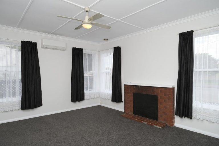 Photo of property in 18 Swinburn Street, Dannevirke, 4930