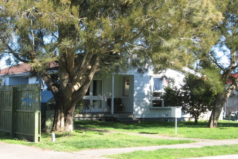 Photo of property in 3 Harrier Place, Papakura, 2110